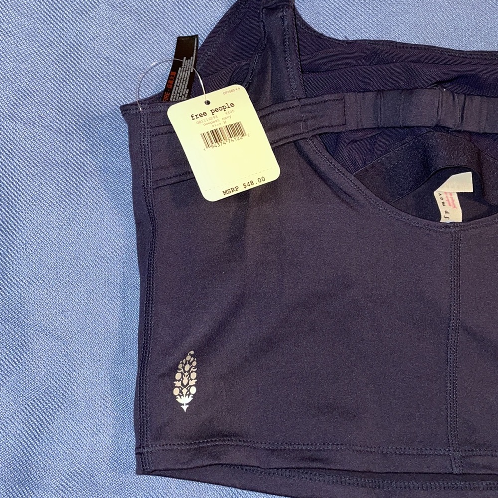 Free People • Post Up Cami Tank Top in Navy • L - Picture 5 of 5